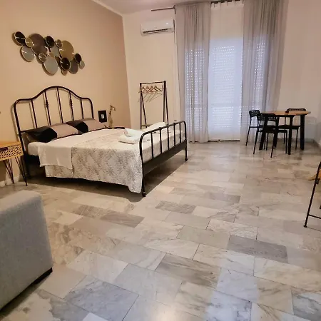 Due Minuti A Piedi