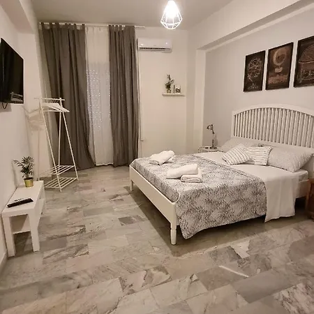 Due Minuti A Piedi * Reggio Calabria